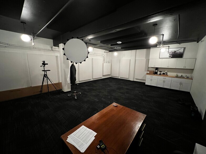 More Photos Of 1320 Yuba St, Redding Office For Lease