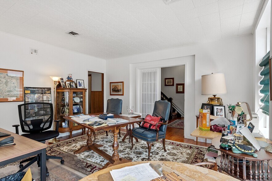 More Photos Of 58 Oliver St, Fitchburg Office Residential For Sale