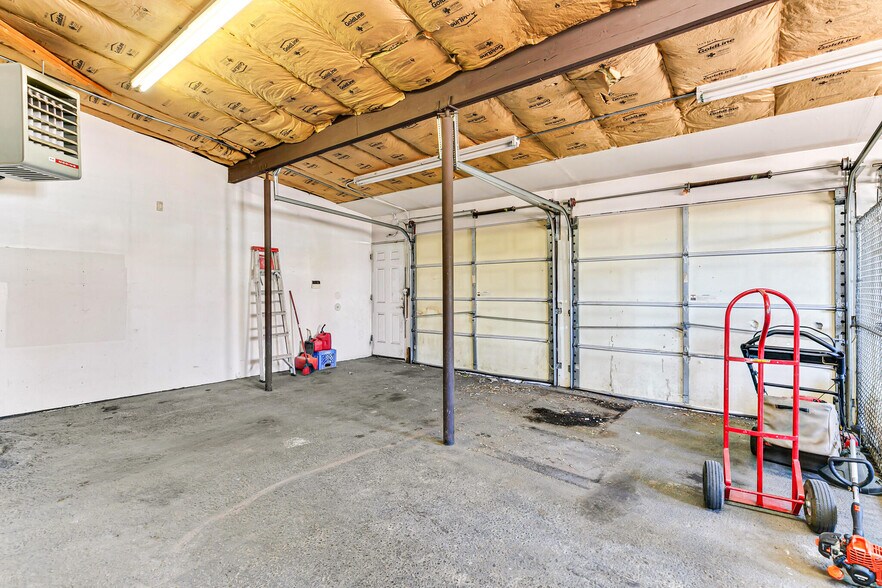 More Photos Of 3200 W 2nd Ave, Denver Office For Sale