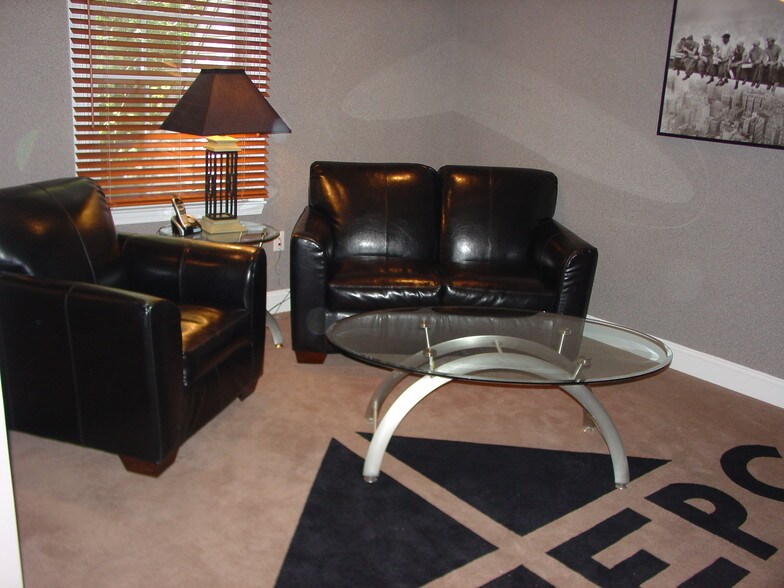 More Photos Of 1680 Village Green, Crofton Office For Sale