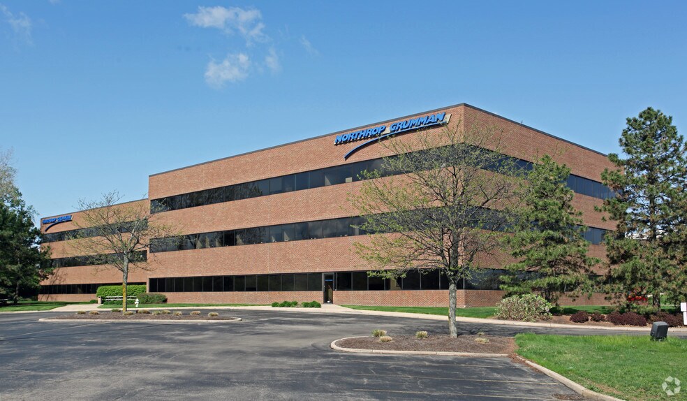 More Photos Of 2555 University Dr, Fairborn Office For Lease
