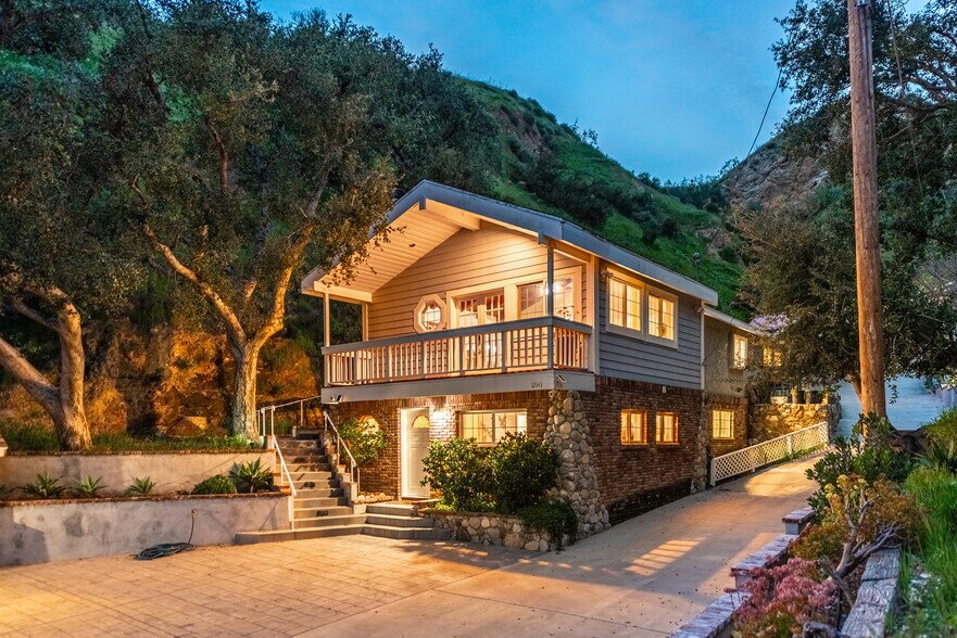 More Photos Of 12141 Wildwood Trl, Kagel Canyon Specialty For Sale