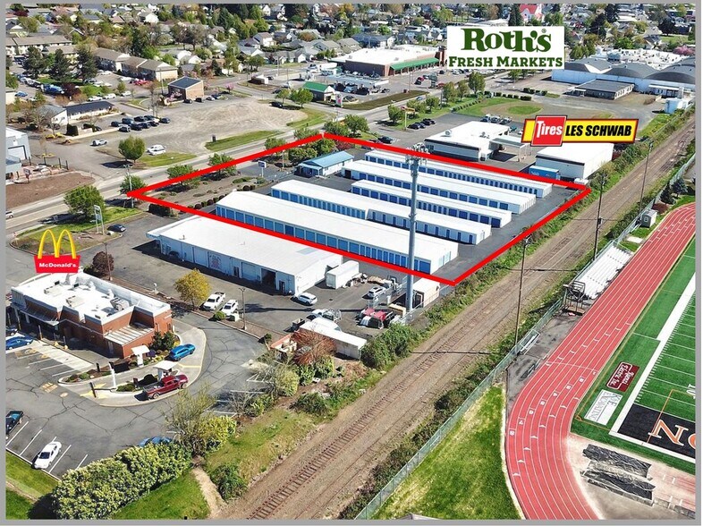 More Photos Of 931 N 1st St, Silverton Self Storage For Sale