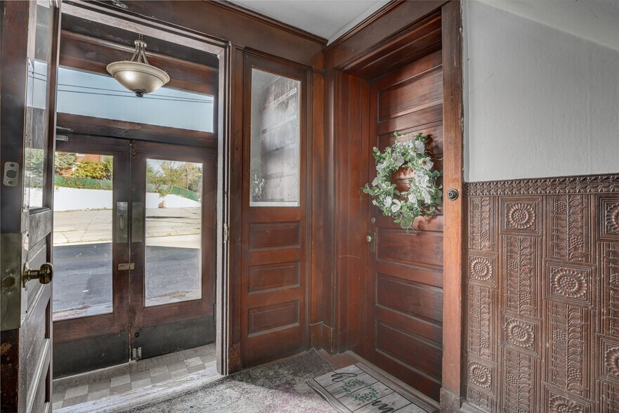 More Photos Of 1801 Chase Ave, Cincinnati Apartments For Sale