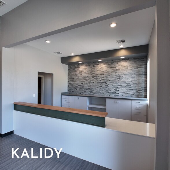 More Photos Of 2220 NW 164th St, Edmond Office For Sale