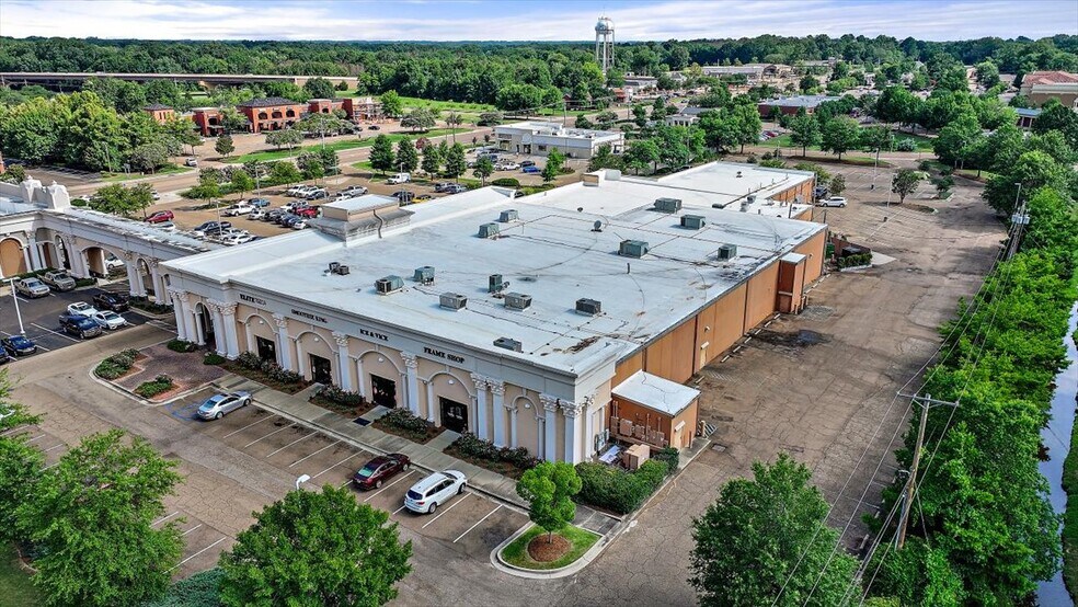More Photos Of 1020-1038 Highway 51, Madison Unknown For Lease