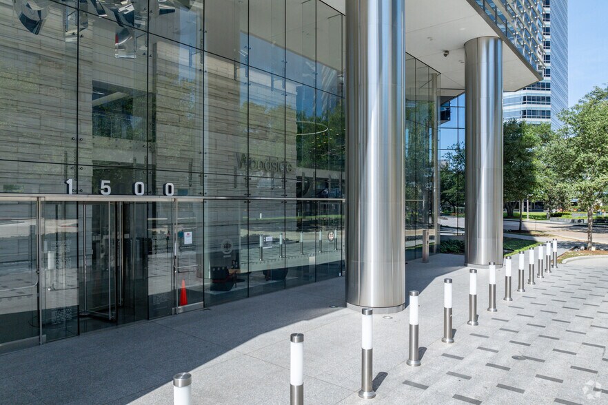 More Photos Of 1300 Post Oak Blvd, Houston Office For Lease