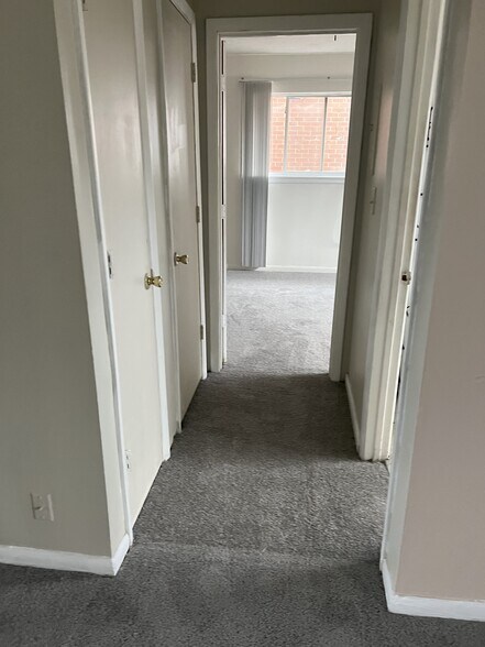 More Photos Of 1200 Utoy Springs Rd, Atlanta Apartments For Sale