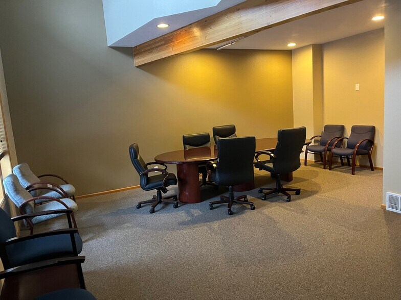 More Photos Of 2715 E 31st Ave, Spokane Office For Sale