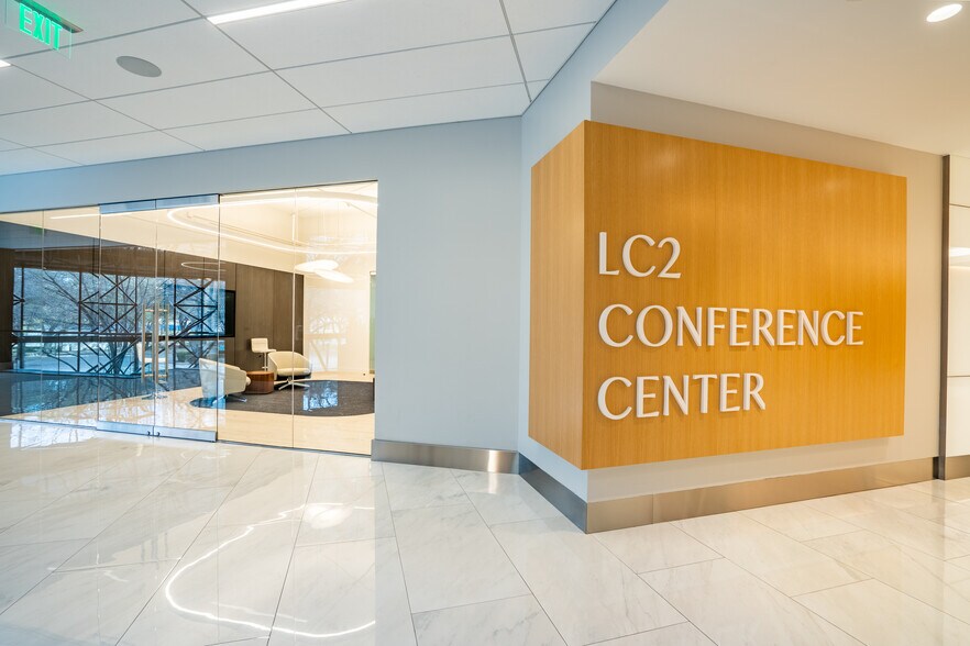 More Photos Of 5400 Lyndon B Johnson Fwy, Dallas Unknown For Lease