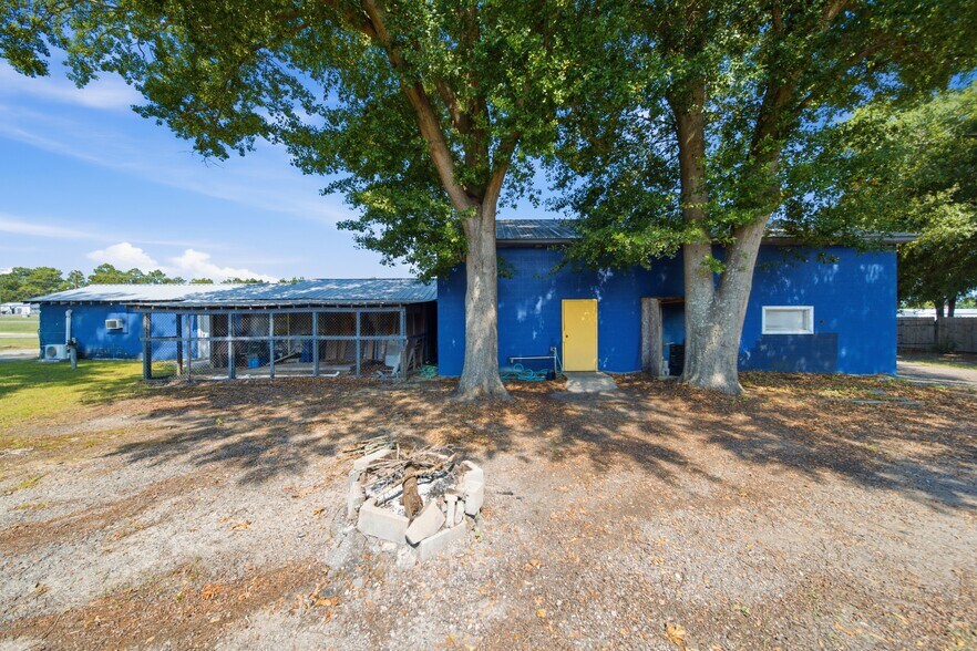 More Photos Of 4939 Highway 321, Gaston Specialty For Sale
