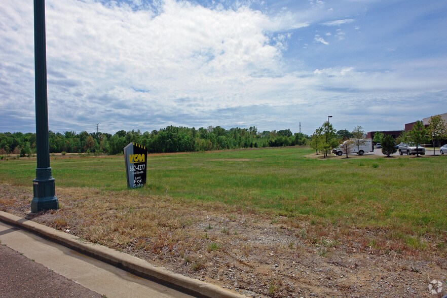 More Photos Of 9195 Crestwyn Hills Dr, Germantown Land For Sale