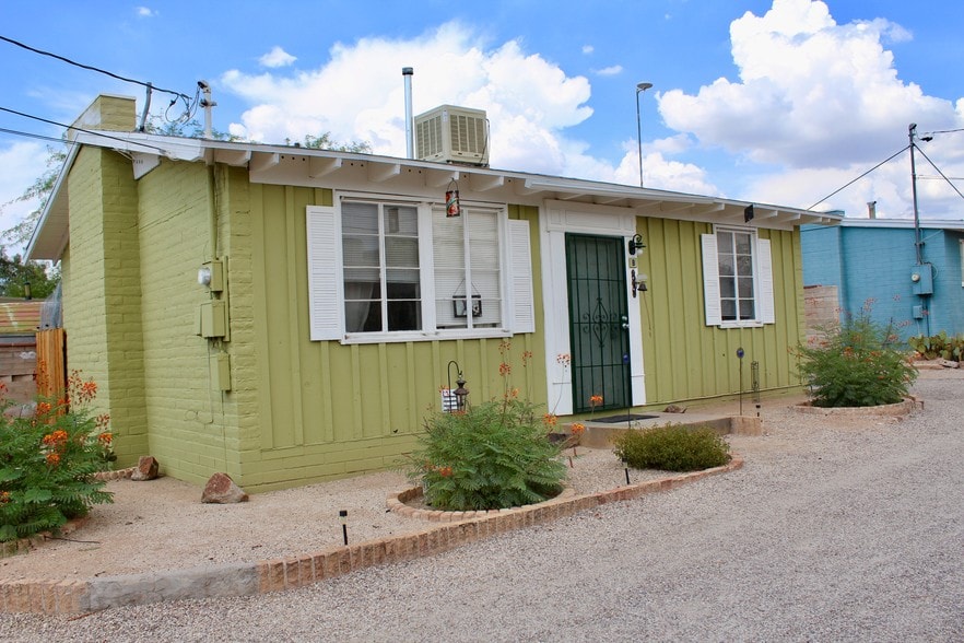 More Photos Of 2528 N Fontana Ave, Tucson Apartments For Sale