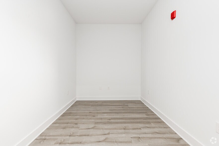 More Photos Of 214 Pier 1 Rd, Stevensville Apartments For Lease