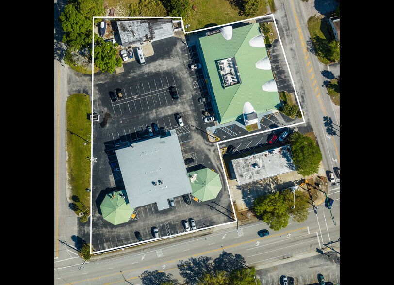 More Photos Of 1615 14th Ave, Vero Beach Medical For Sale