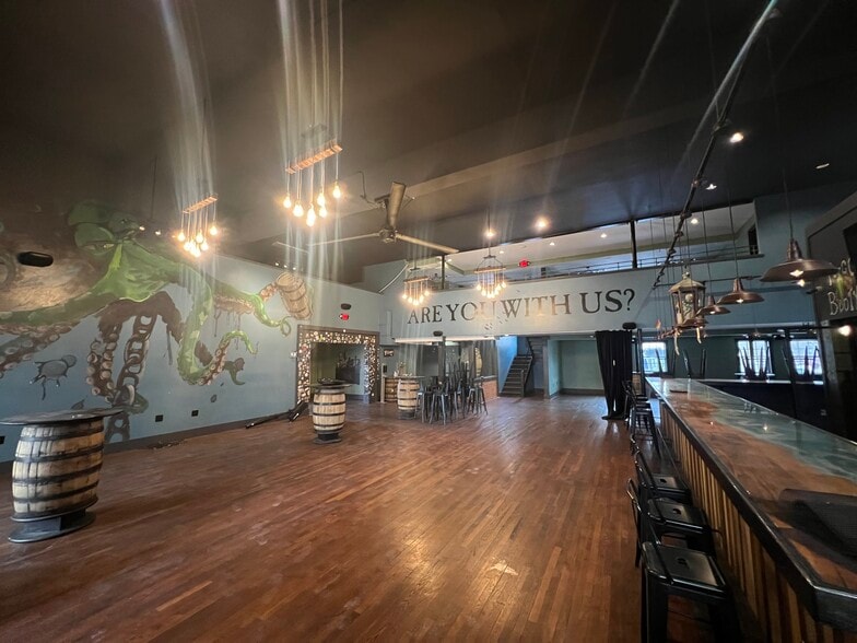 More Photos Of 3800 Colley Ave, Norfolk Restaurant For Lease