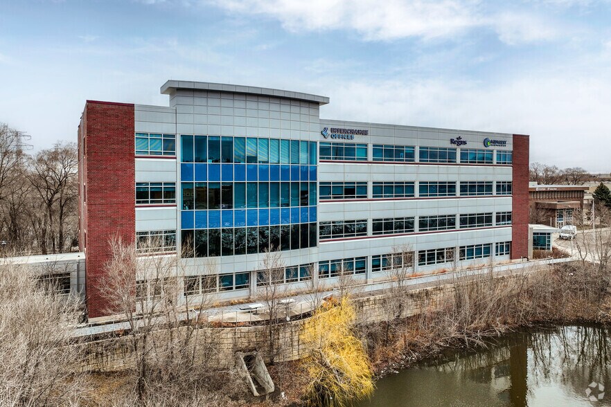 More Photos Of 2355 Highway 36 W, Roseville Coworking Space