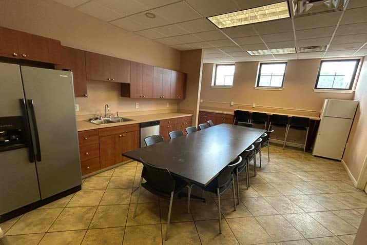 More Photos Of 900 Gardens Blvd, Charlottesville Medical For Sale