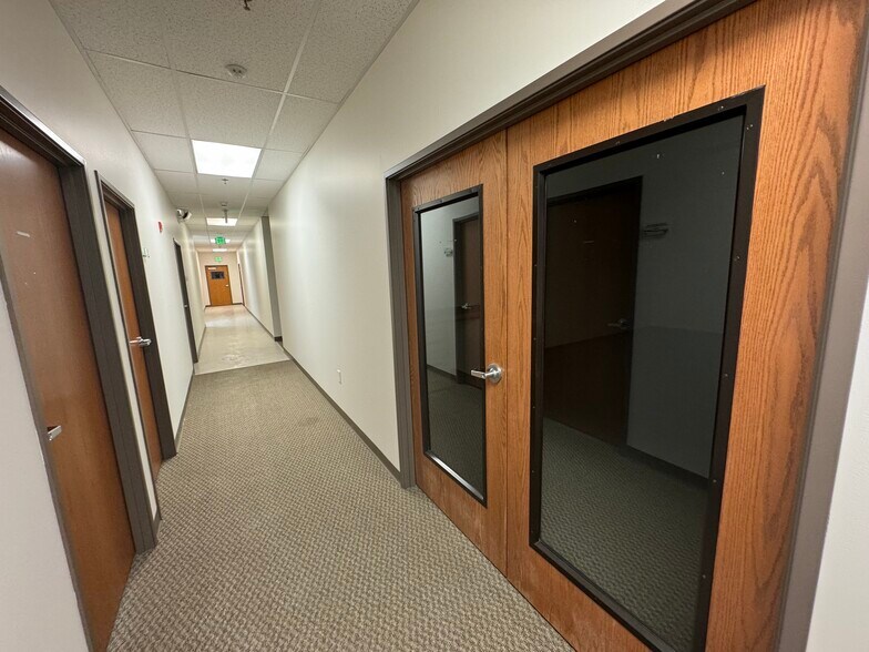 More Photos Of 6949 S High Tech Dr, Midvale Office For Lease