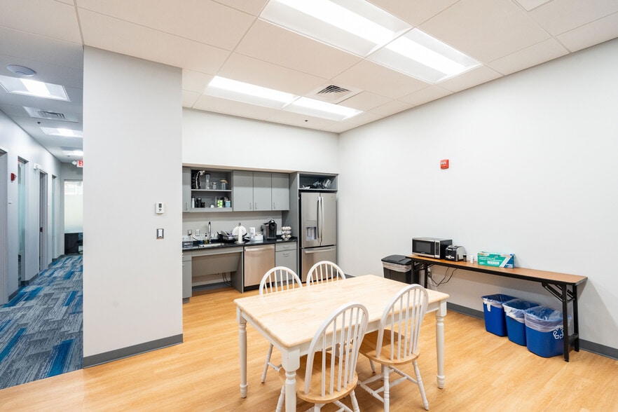 More Photos Of 15010 Broschart Rd, Rockville Research And Development For Lease