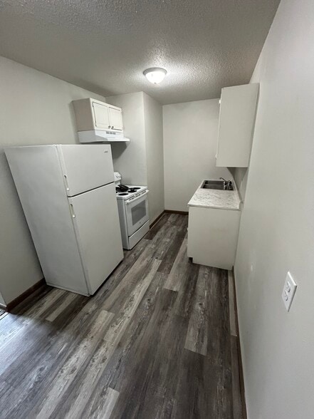 More Photos Of 2519 Clarkson Ave, Des Moines Apartments For Sale