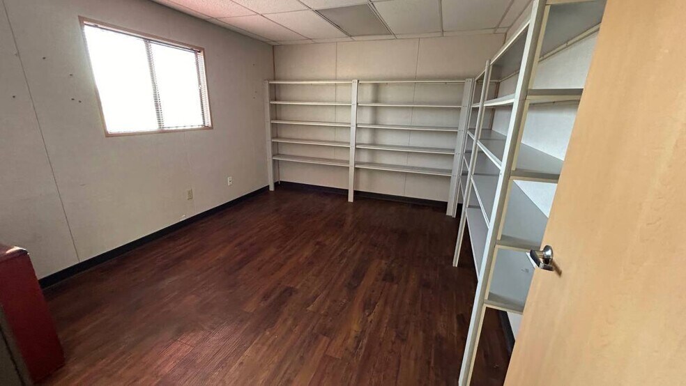 More Photos Of 2144 E Roosevelt St, Phoenix Light Distribution For Sale