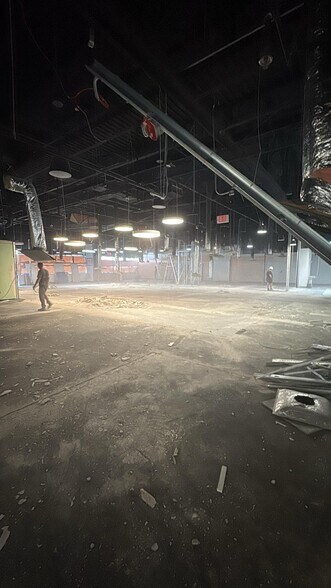 More Photos Of 2921 S Orlando Dr, Sanford General Retail For Sale