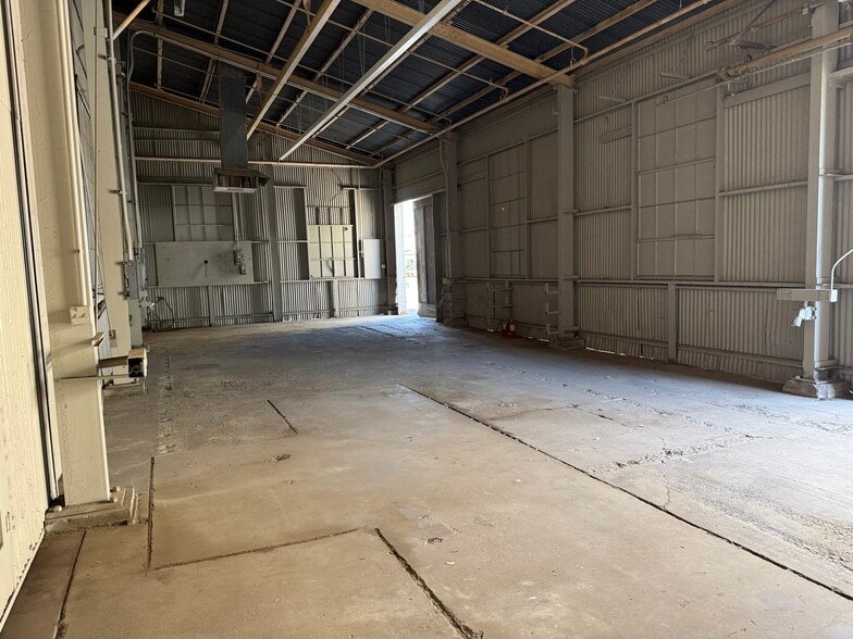 More Photos Of 1300 S Litchfield Rd, Goodyear Unknown For Lease