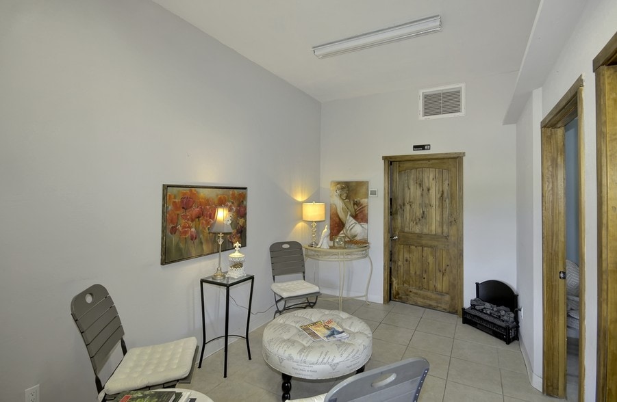 More Photos Of 45 Castle Rock Rd, Sedona Office For Sale