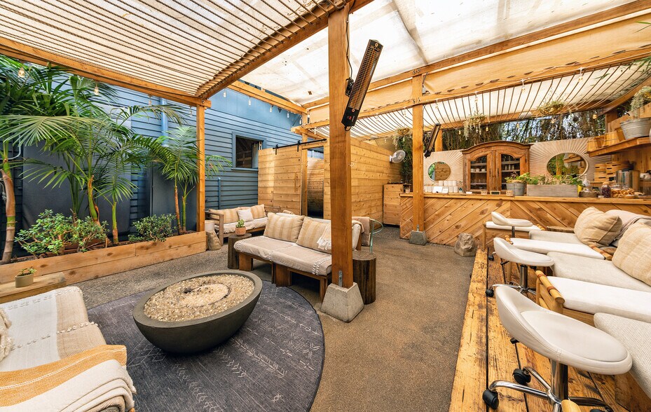 More Photos Of 1209 Abbot Kinney Blvd, Venice Office For Sale
