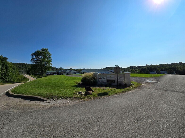 More Photos Of 205 Bakers Ridge Rd, Morgantown Land For Lease