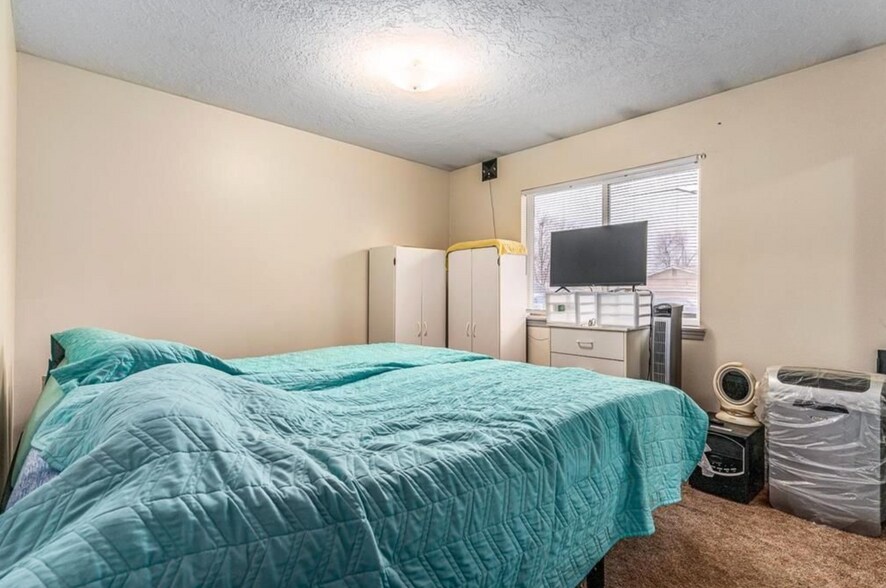 More Photos Of 3024 N Hogan St, Spokane Multifamily For Sale