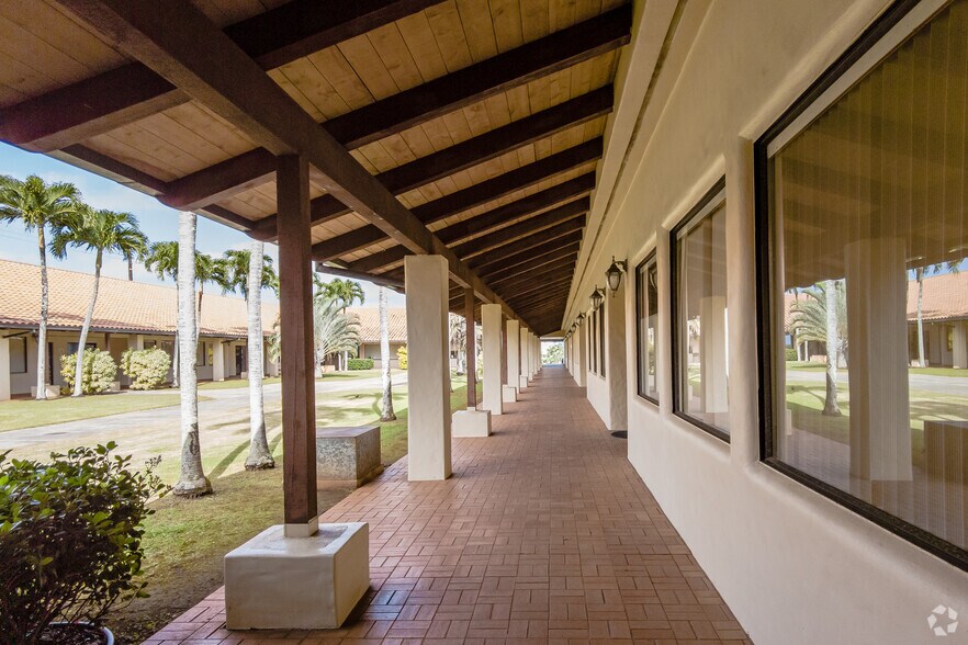 More Photos Of 4473 Pahee St, Lihue Office For Lease