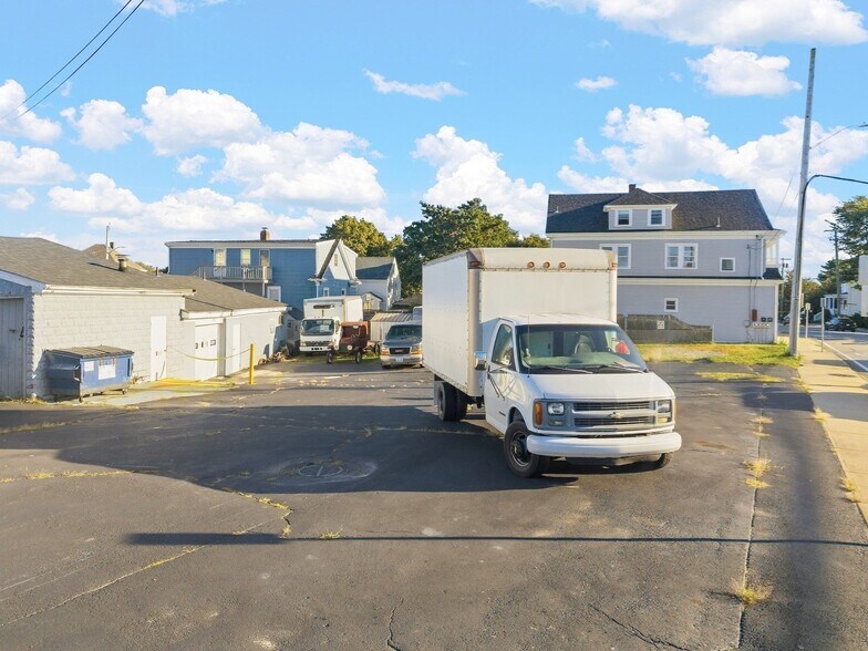 More Photos Of 11 Sheridan St, Dartmouth Industrial For Sale