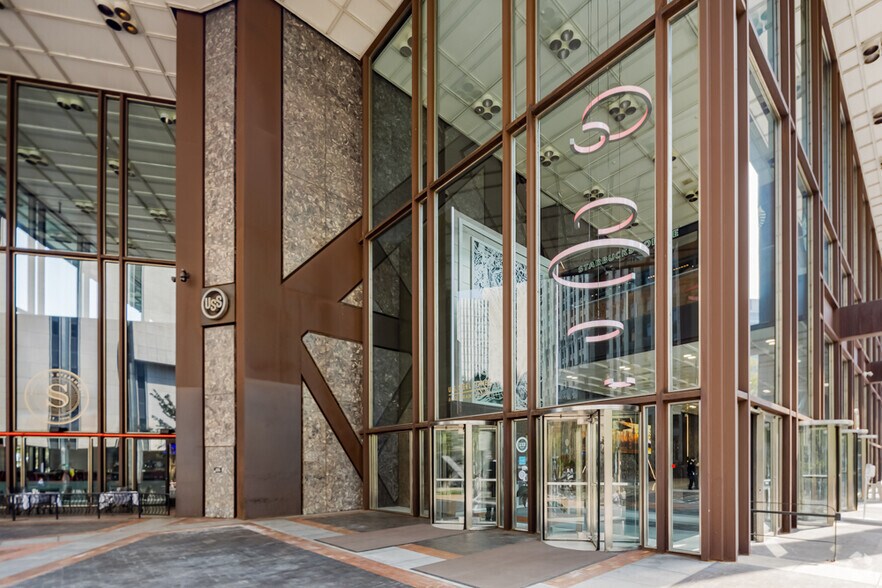 More Photos Of 600 Grant St, Pittsburgh Office For Lease