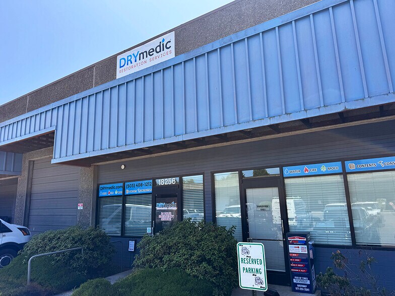 More Photos Of 18250-18260 SW 100th Ct, Tualatin Warehouse For Sale