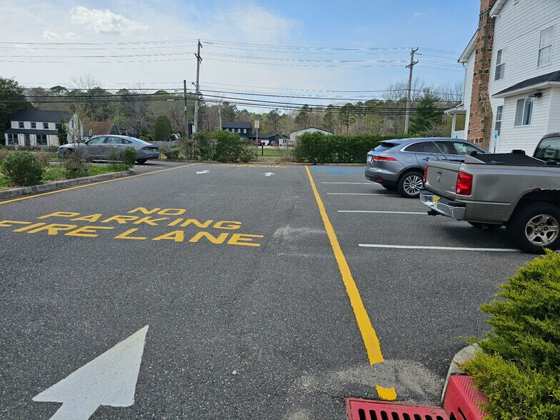 More Photos Of 396 N Main St, Barnegat Office For Sale