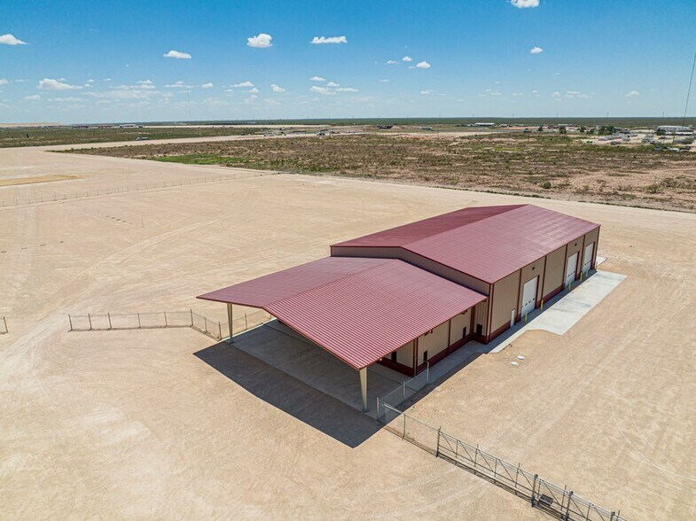 More Photos Of 16651 W Basin St, Odessa Industrial For Sale