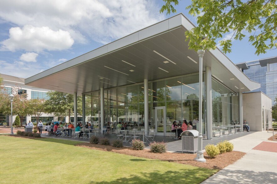 More Photos Of 2000 CentreGreen Way, Cary Unknown For Lease