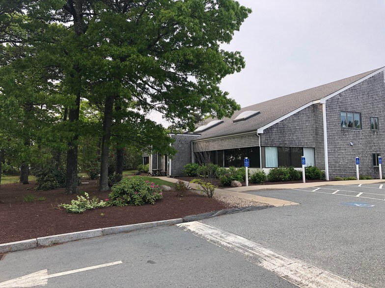 More Photos Of 700 Attucks Ln, Hyannis Medical For Sale