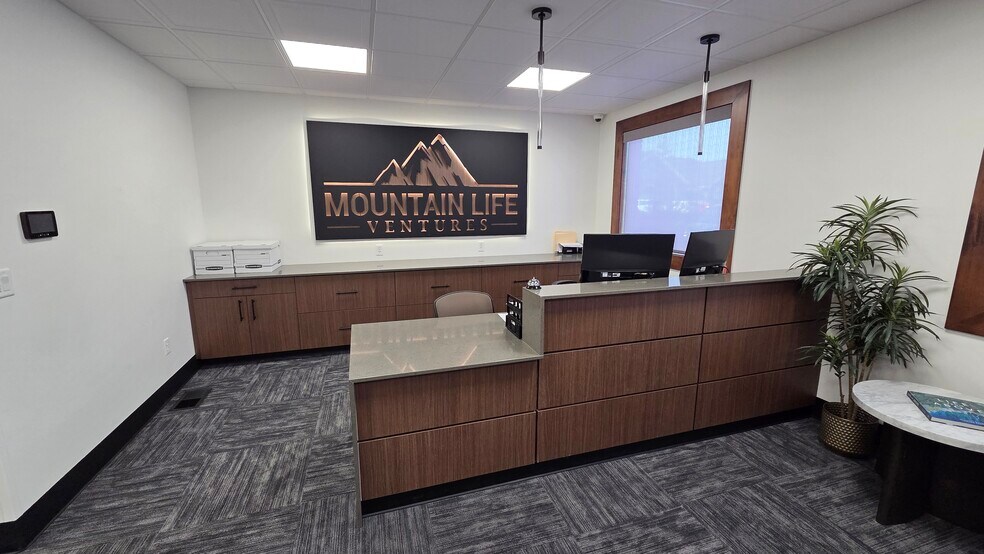 More Photos Of 1570 Elk Creek Dr, Idaho Falls Office For Lease
