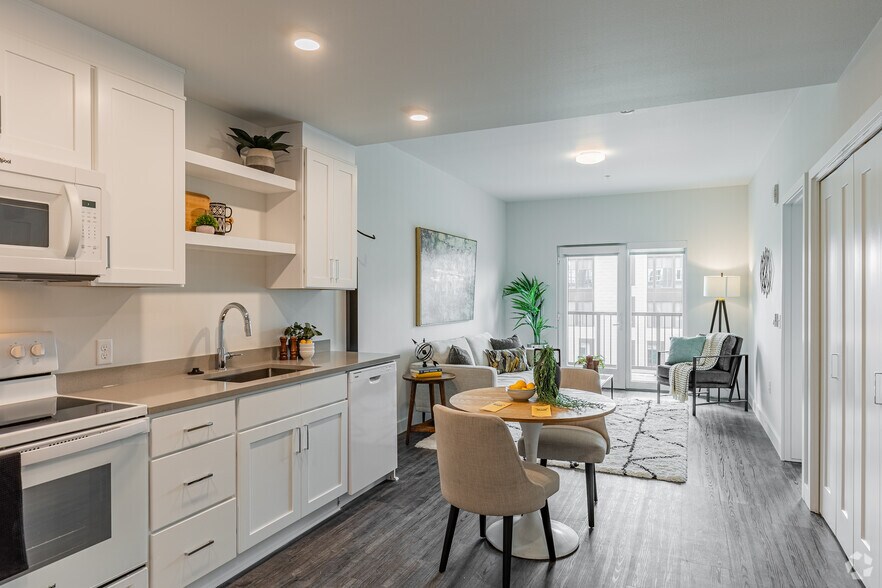 More Photos Of 18604-18688 E Burnside St, Portland Apartments For Lease