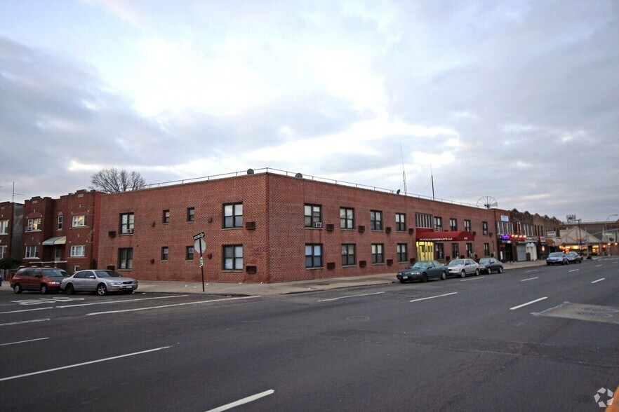 More Photos Of 94-20 Astoria Blvd, Flushing Apartments For Sale