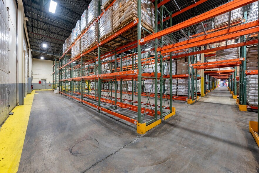 More Photos Of 75 Wood St, Paterson Manufacturing For Lease