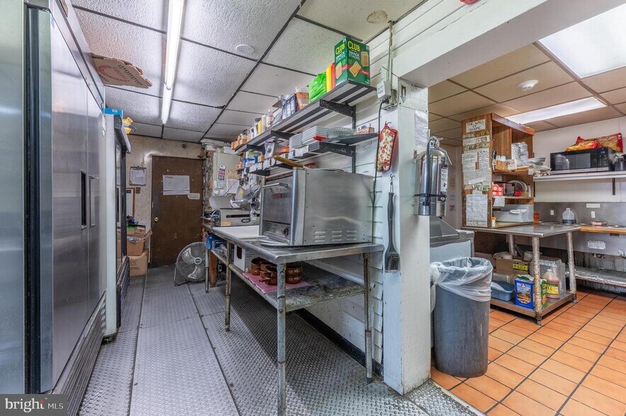 More Photos Of 820 N Black Horse Pike, Williamstown Bar For Sale