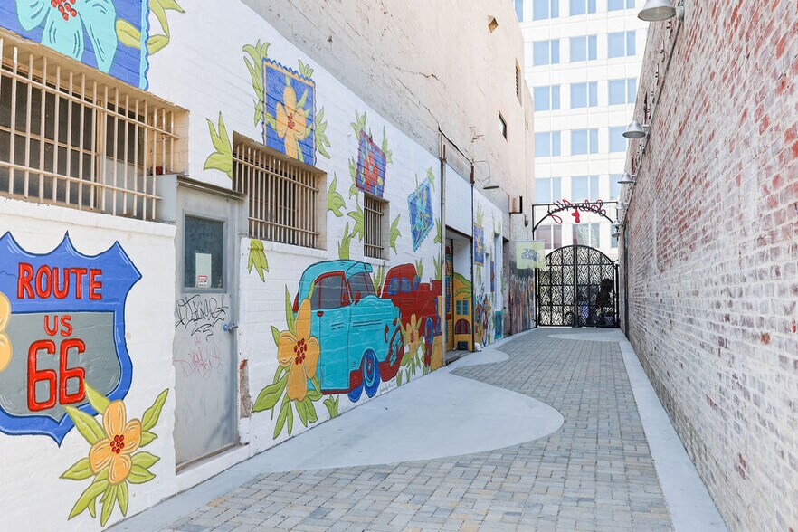 More Photos Of 475-479 W 4th St, San Bernardino General Retail For Lease