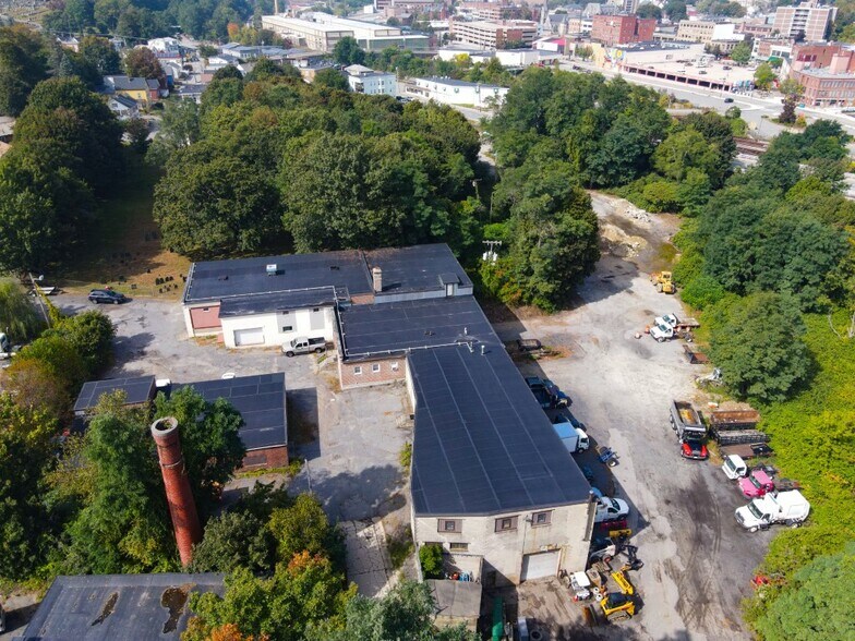More Photos Of 75 Walnut St, Fitchburg Warehouse For Sale