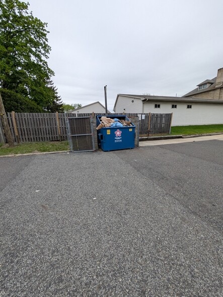 More Photos Of 158 S White Horse Pike, Audubon General Retail For Sale