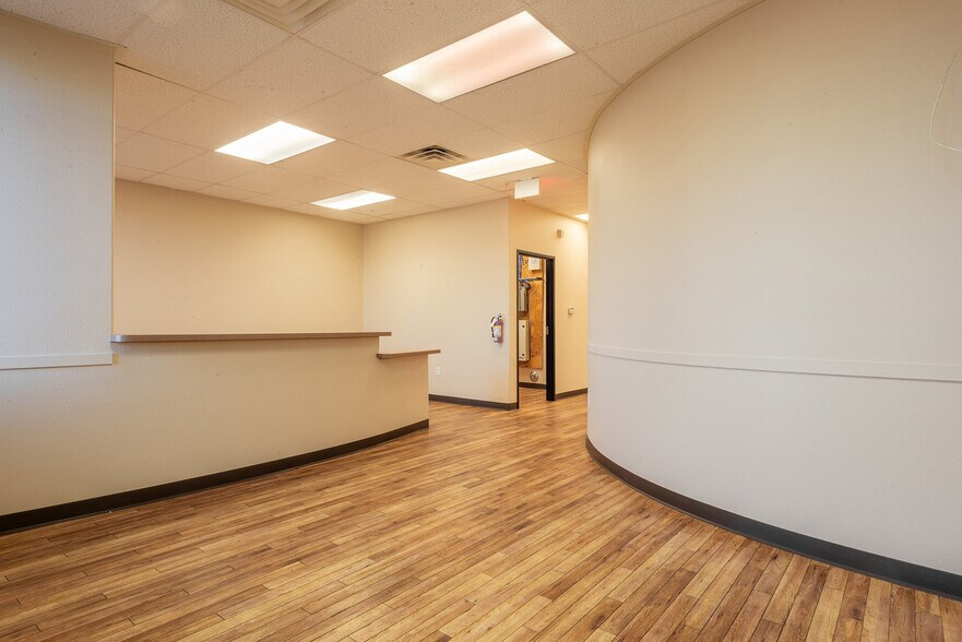 More Photos Of 2980 S Jones Blvd, Las Vegas Medical For Lease