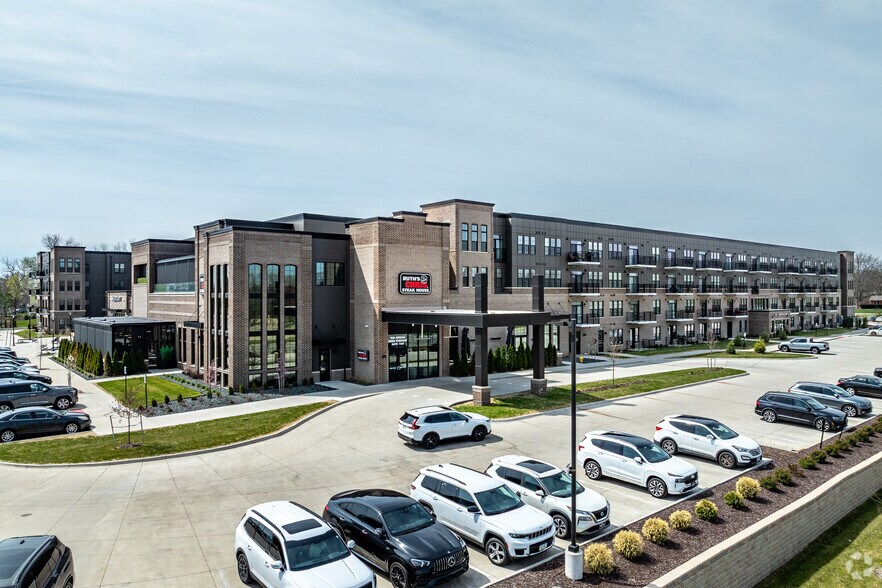 Primary Photo Of 950 Jordan Creek Pky, West Des Moines Apartments For Lease